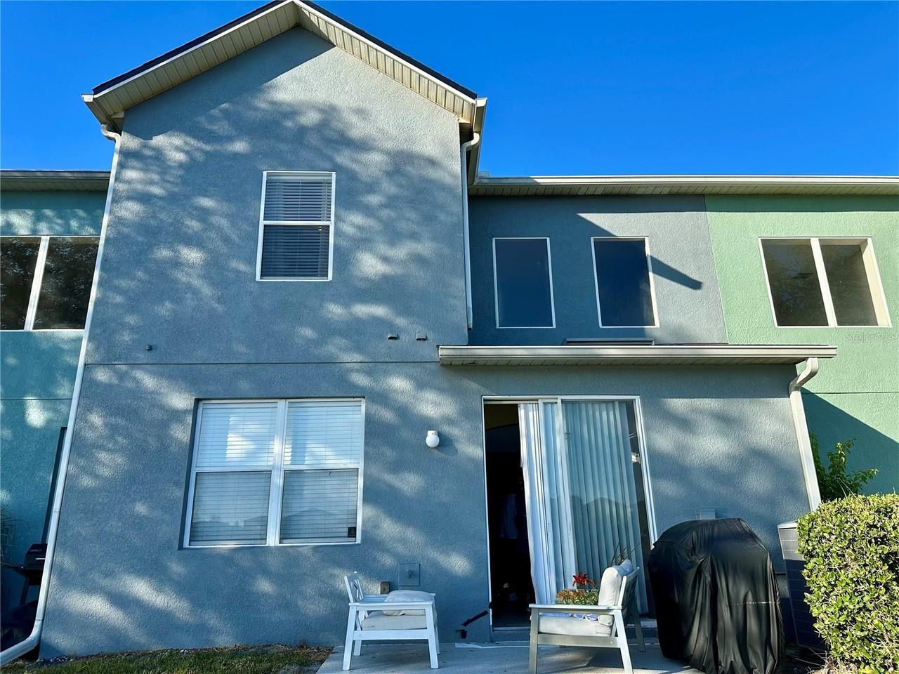 6112 Chapledale Dr - Photo 3 of 32