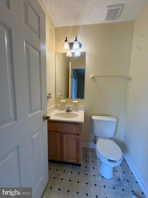 16100 Edenwood Dr - Photo 6 of 25