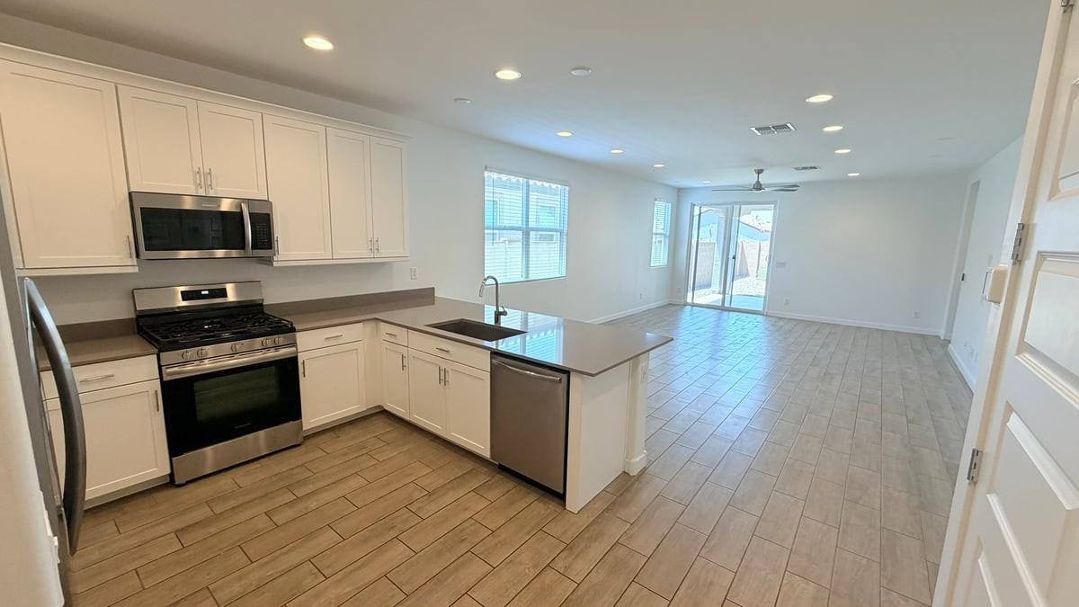 36610 W Mediterranean Way - Photo 6 of 25