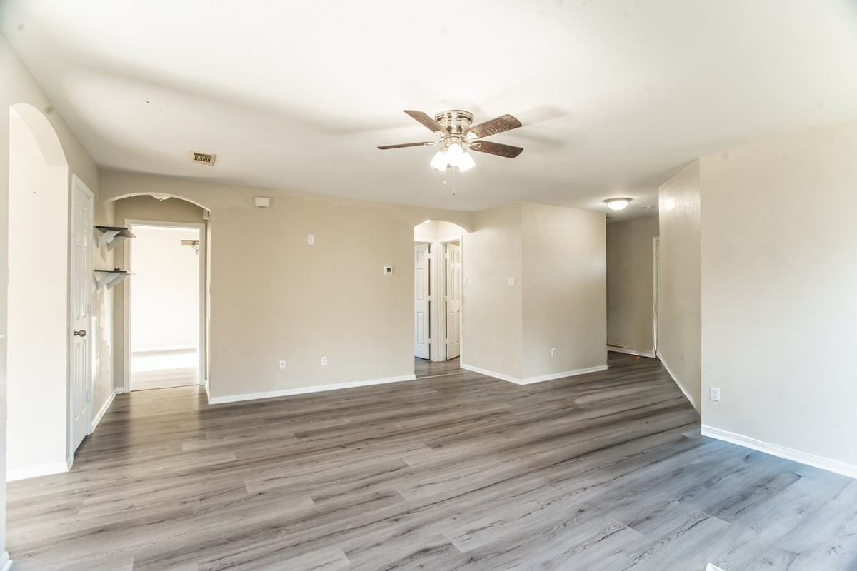 3003 John Porter Dr - Photo 6 of 30