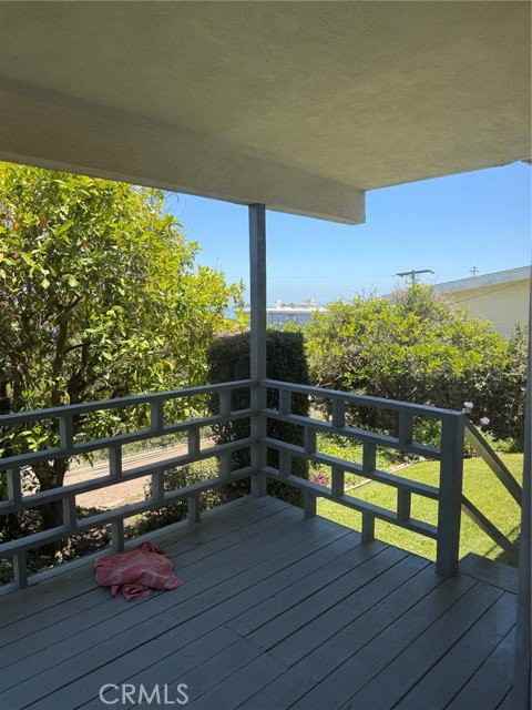 33842 Granada Dr - Photo 2 of 8