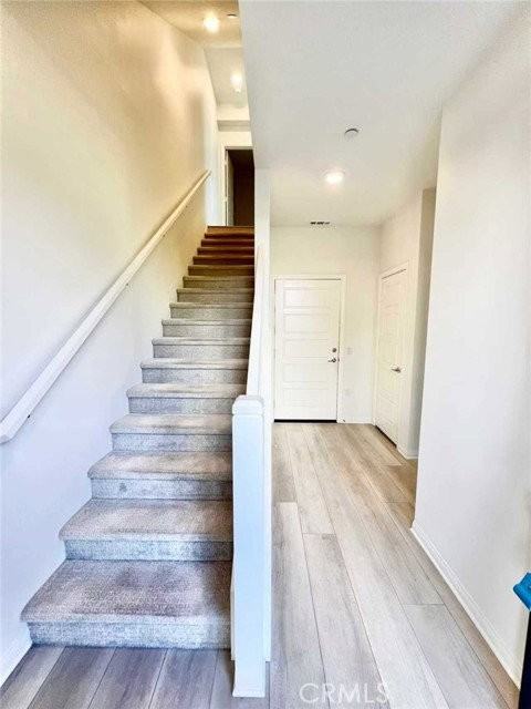229 Steely - Photo 2 of 8