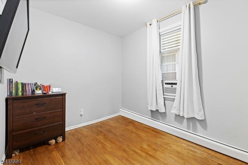 98 Bergen Ave ##1 - Photo 6 of 12