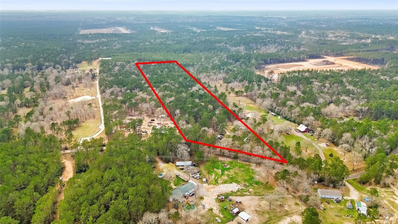 7735 N Walker Rd - Photo 2 of 42
