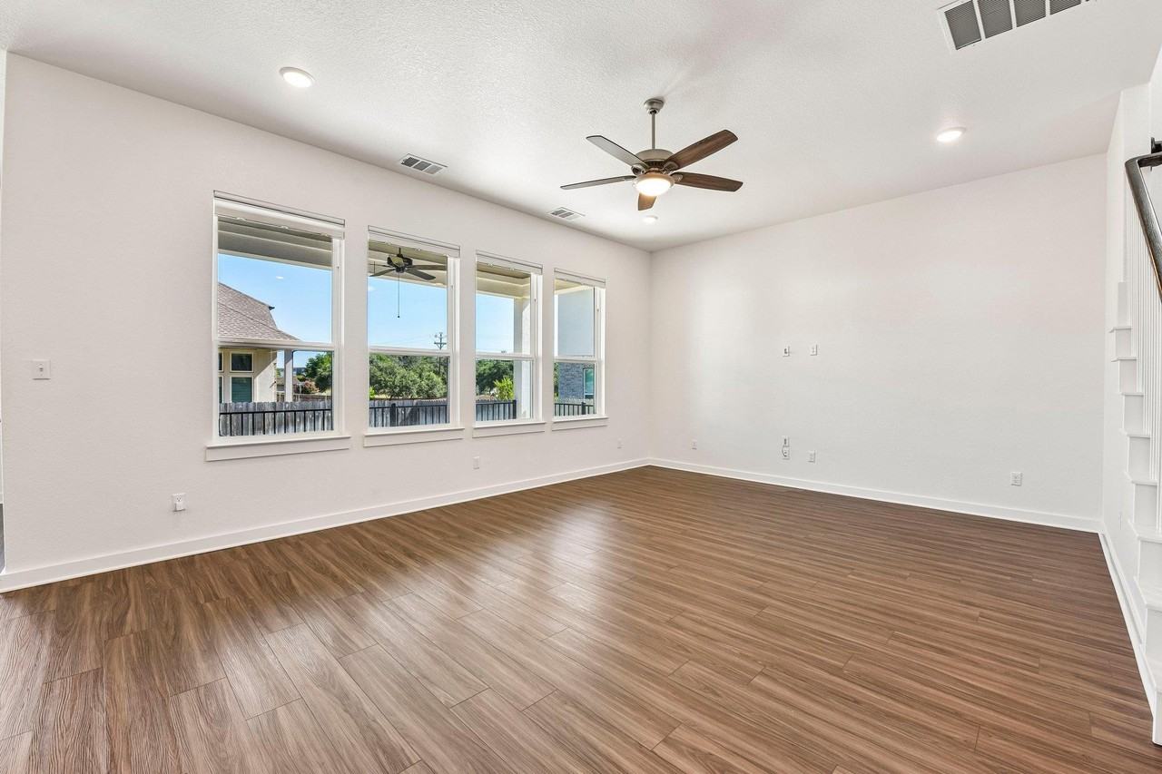 1209 Willie Ranch Way - Photo 6 of 40