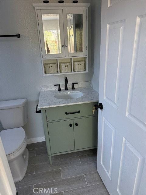 22124 Covello St - Photo 2 of 8