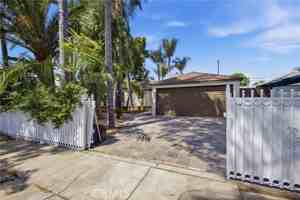 featured image of 6845 Aura Ave