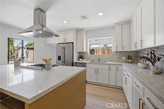6845 Aura Ave - Photo 2 of 8