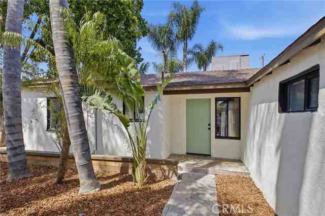6845 Aura Ave - Photo 4 of 8