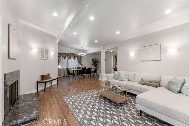 9348 Tujunga Canyon Blvd - Photo 4 of 8