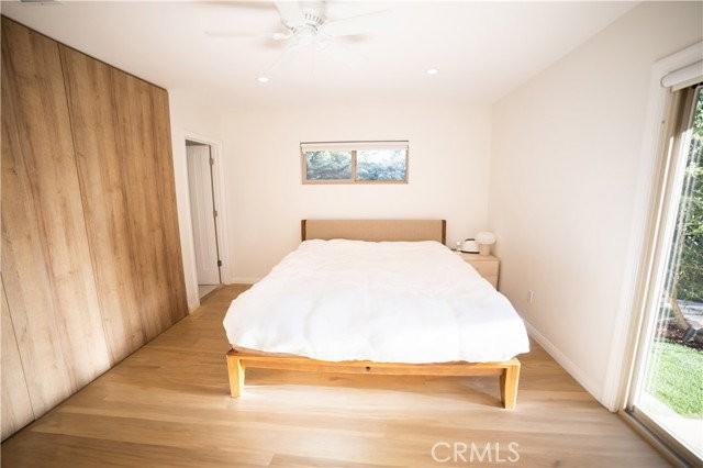 4935 Ocean View Blvd - Photo 6 of 8