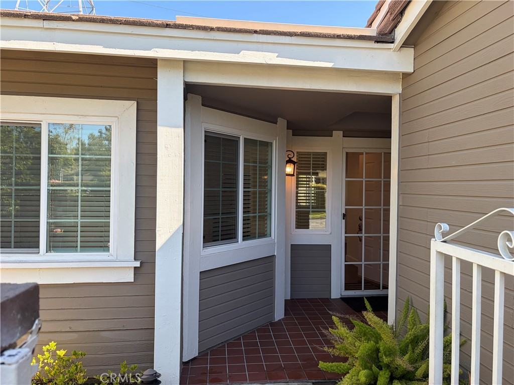 549 Canyon Hill Rd - Photo 5 of 32