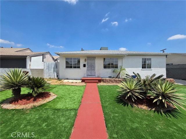 8834 Stansbury Ave - Photo 5 of 8