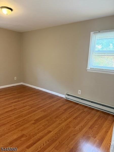 308 Concord Ave - Photo 5 of 6