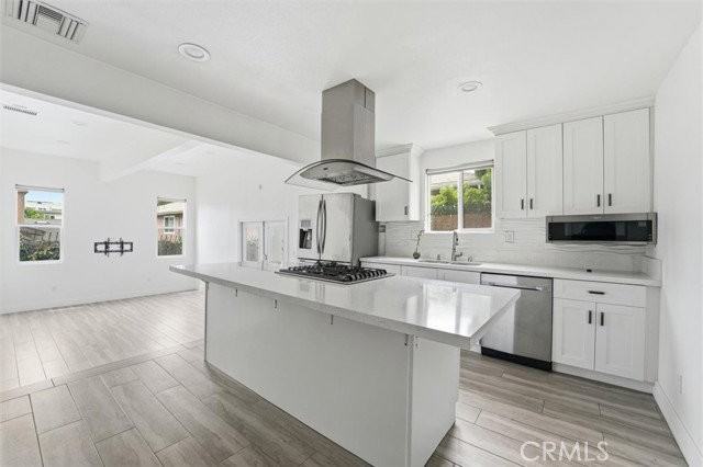 709 Warren Ln - Photo 5 of 8
