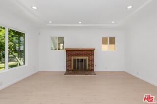 2316 Selby Ave - Photo 4 of 7