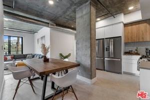 featured image of 3800 Mentone Ave #407