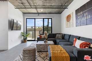 3800 Mentone Ave #407 - Photo 4 of 8
