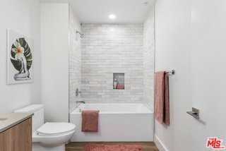 3800 Mentone Ave #407 - Photo 5 of 8