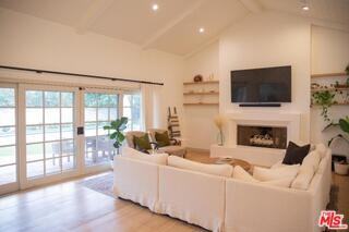 3361 Patricia Ave - Photo 5 of 8