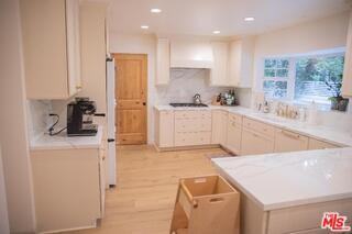 3361 Patricia Ave - Photo 7 of 8