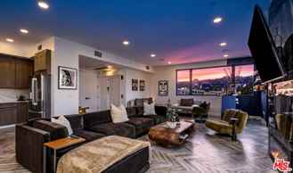 137 N Doheny Dr #2 - Photo 1 of 1