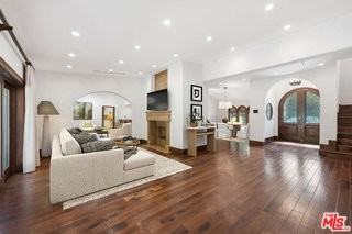 2108 San Ysidro Dr - Photo 6 of 8