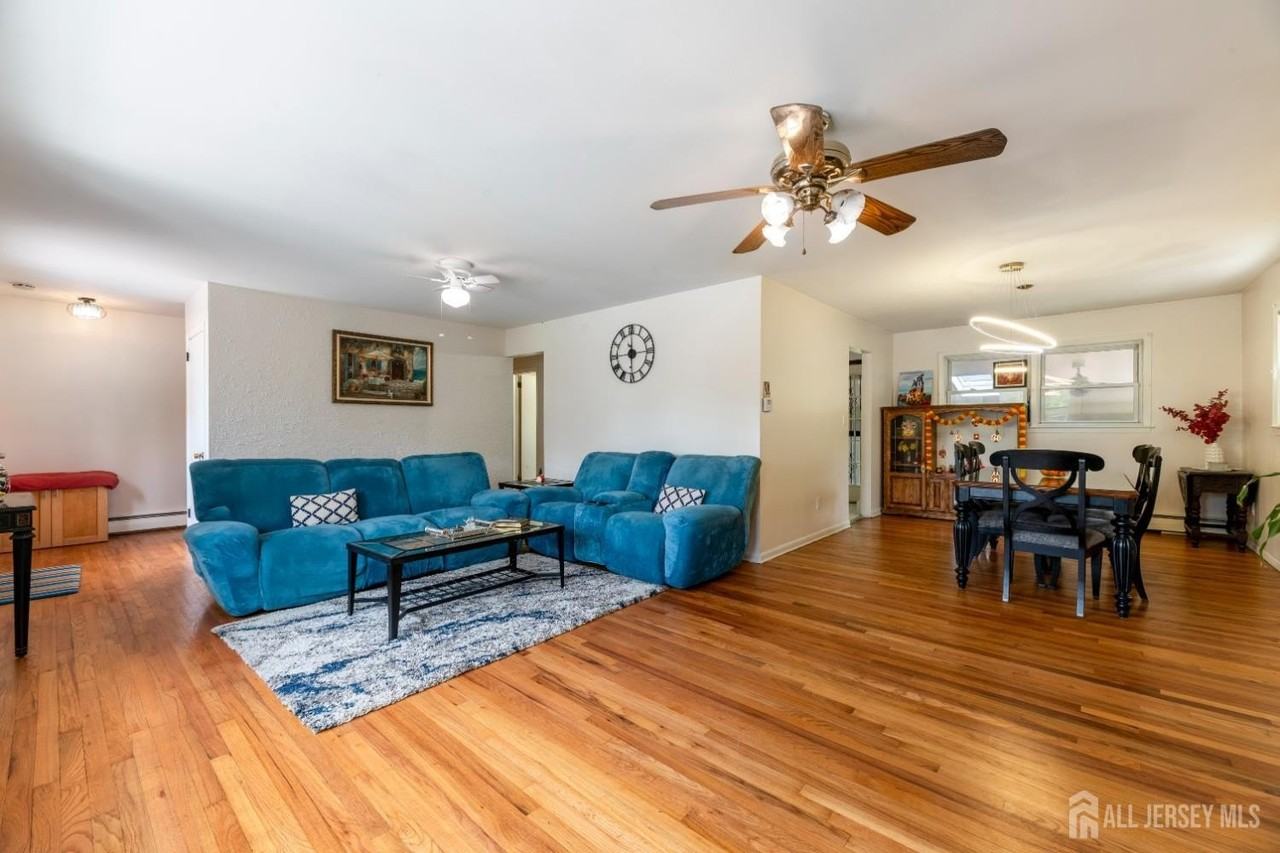 22 Foley Ave - Photo 6 of 41