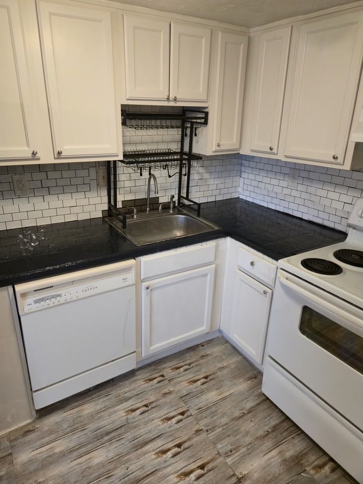 3708 Stefano St #3710 - Photo 6 of 22