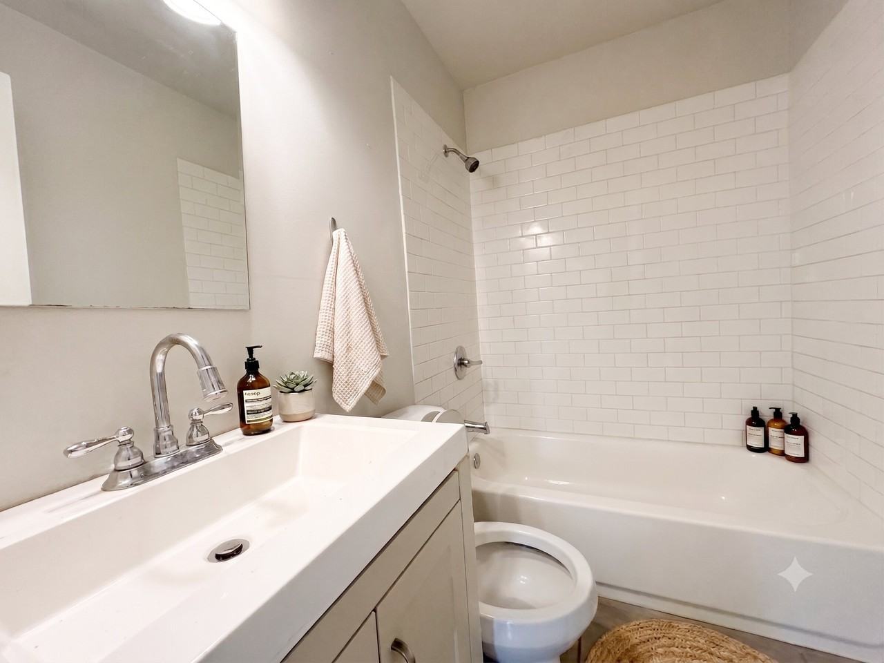 933 Karen Rd - Photo 5 of 8