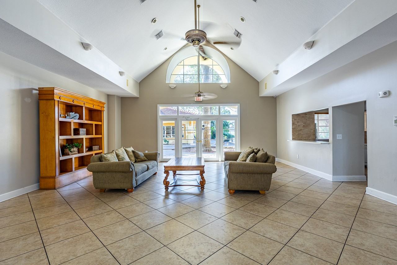 5604 Pinnacle Heights Cir #305 - Photo 2 of 16