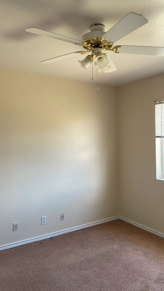 314 Se Railroad St #NA - Photo 6 of 12