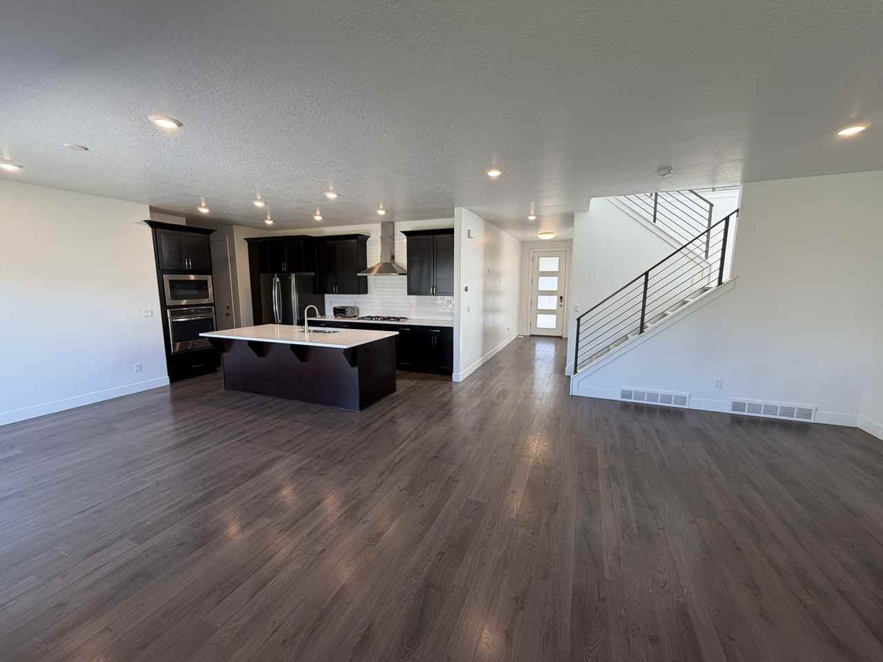 1071 W Sebal Ln - Photo 2 of 29
