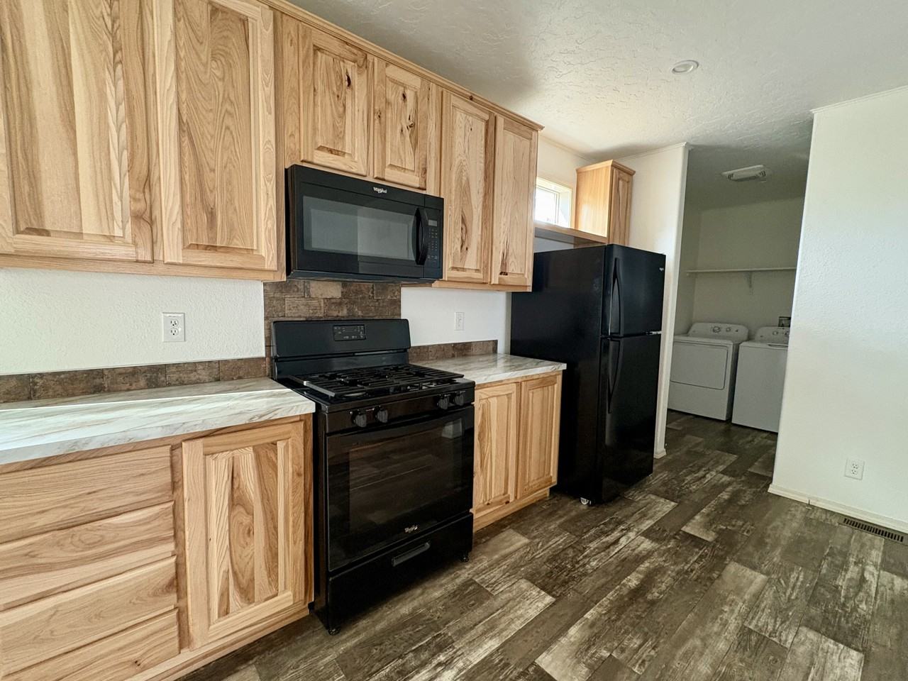 3652 Crown Royal Cir