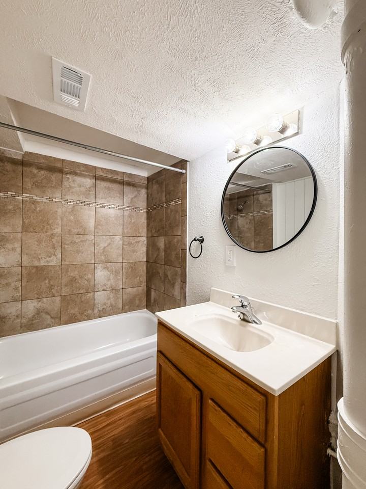 1228 S 10th St #3 - Photo 7 of 11