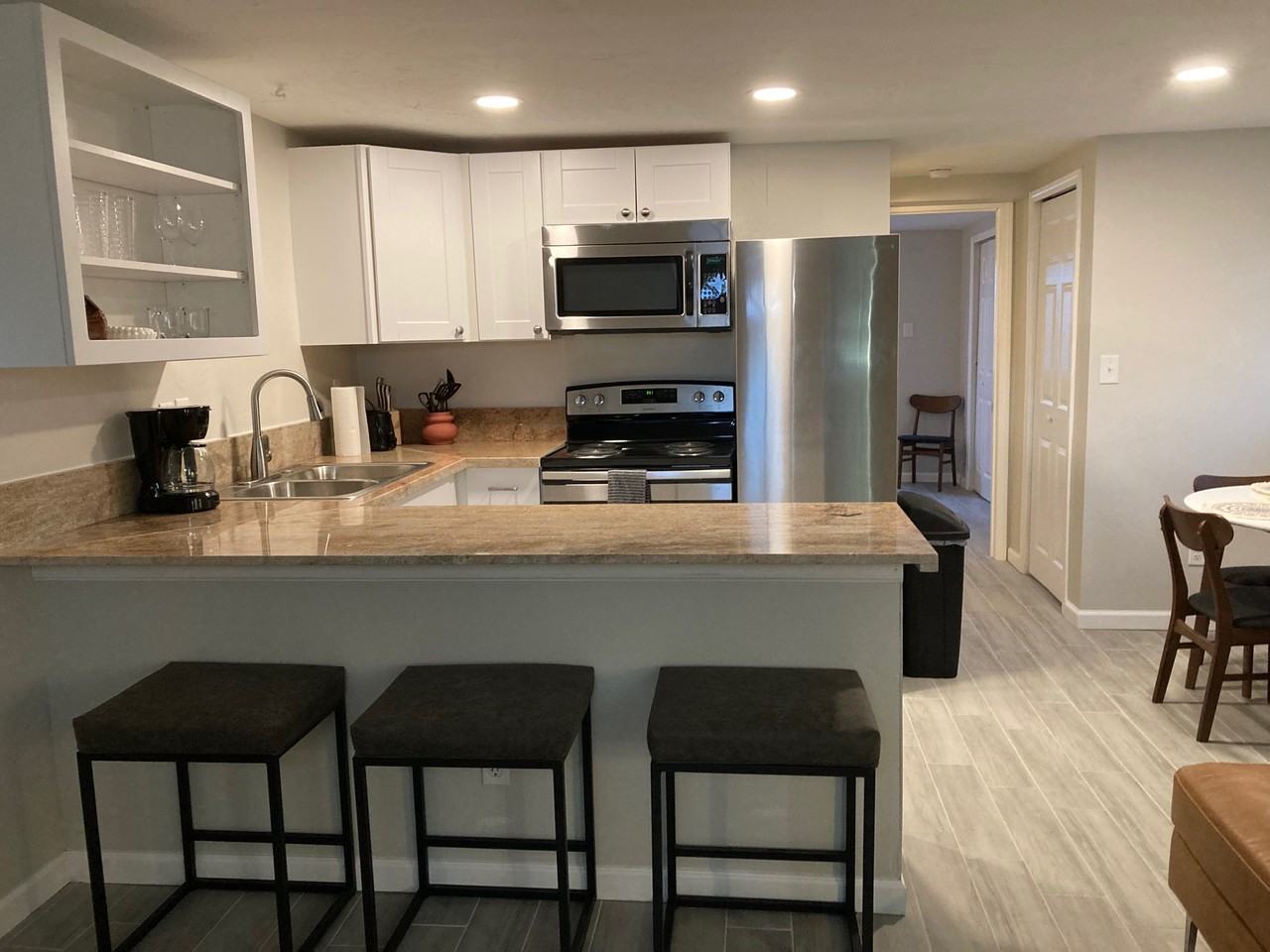 221 Hendrix Rd Nw #219 - Photo 5 of 10
