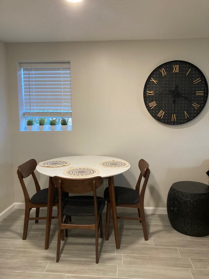 221 Hendrix Rd Nw #219 - Photo 7 of 10