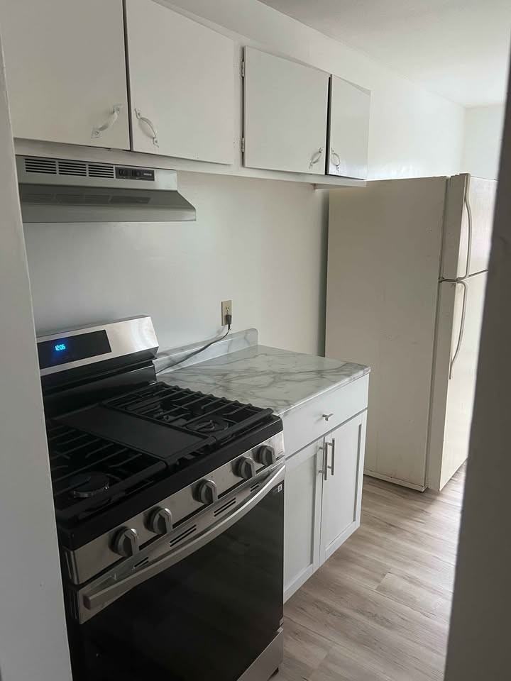 3434 Bloomington Ave - Photo 2 of 5