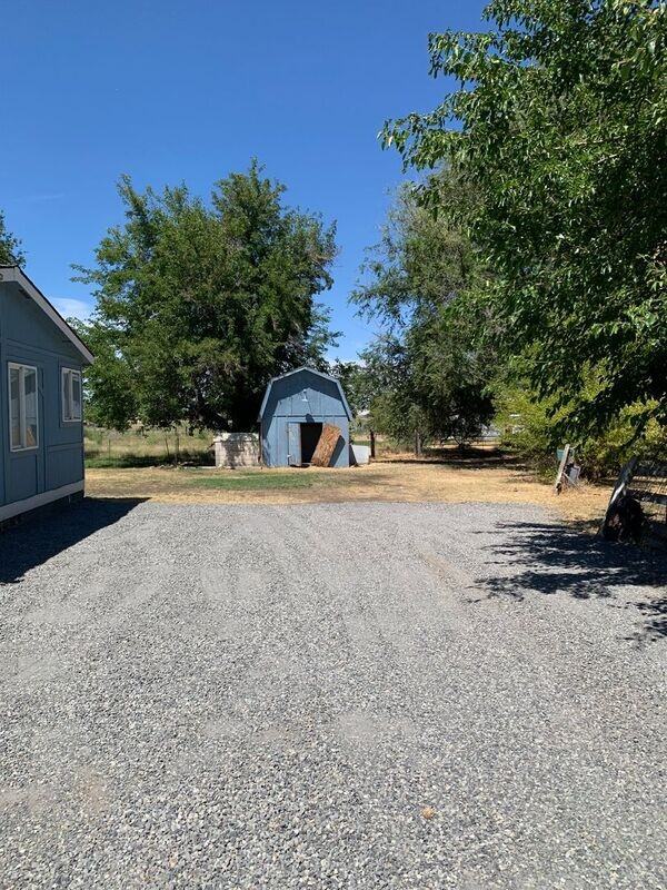 226604 E Game Farm Rd - Photo 2 of 2