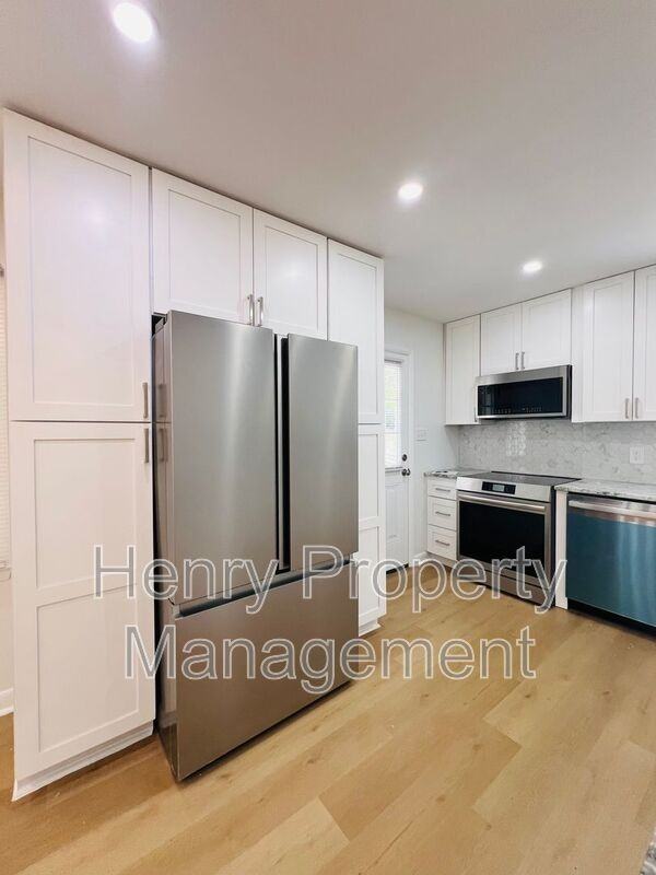 3415 Carolyn Dr - Photo 7 of 27
