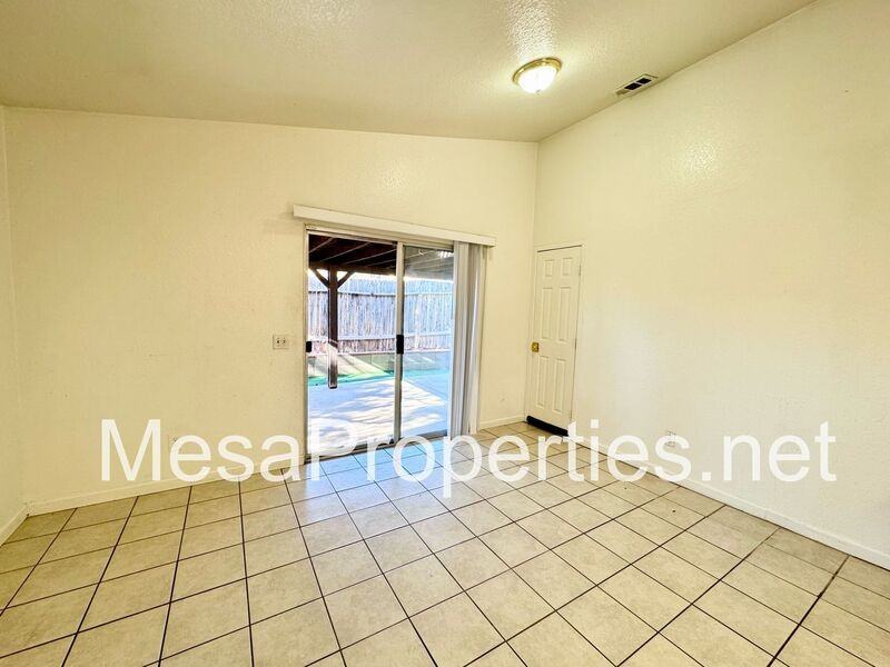 13667 Gemini St - Photo 6 of 16