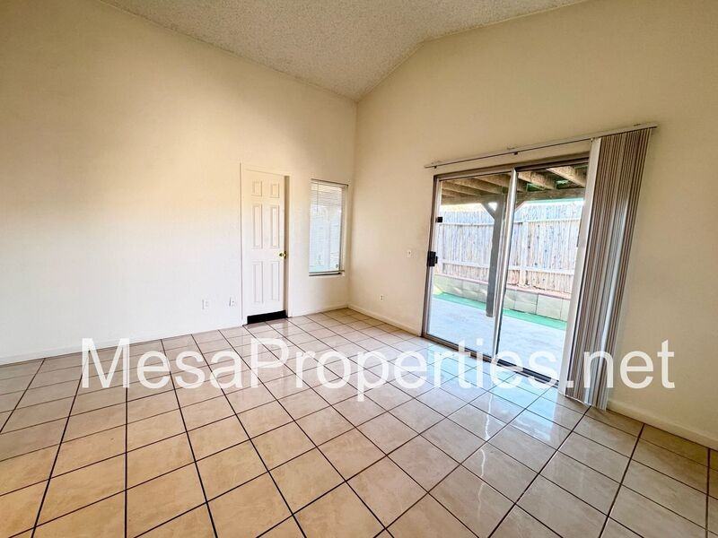 13667 Gemini St - Photo 7 of 16