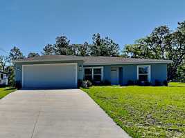 featured image of 1866 W Hialeah Dr