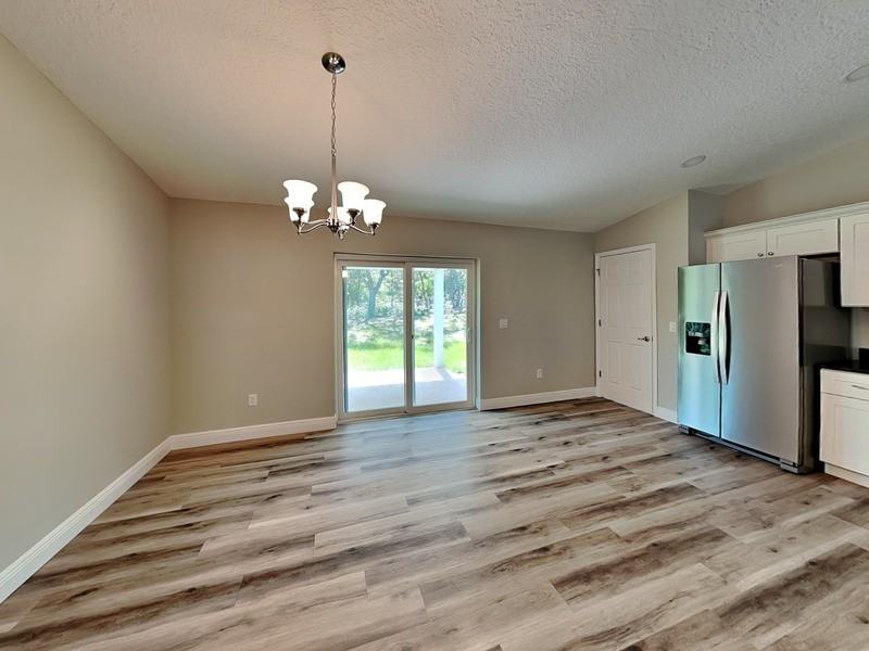 1866 W Hialeah Dr - Photo 3 of 19