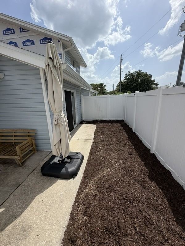 111 Hidden Arbor Ct - Photo 3 of 10