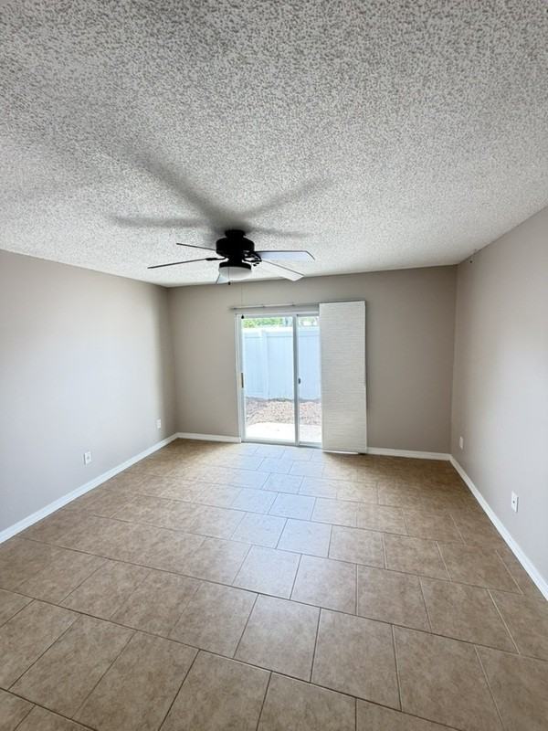 111 Hidden Arbor Ct - Photo 4 of 10