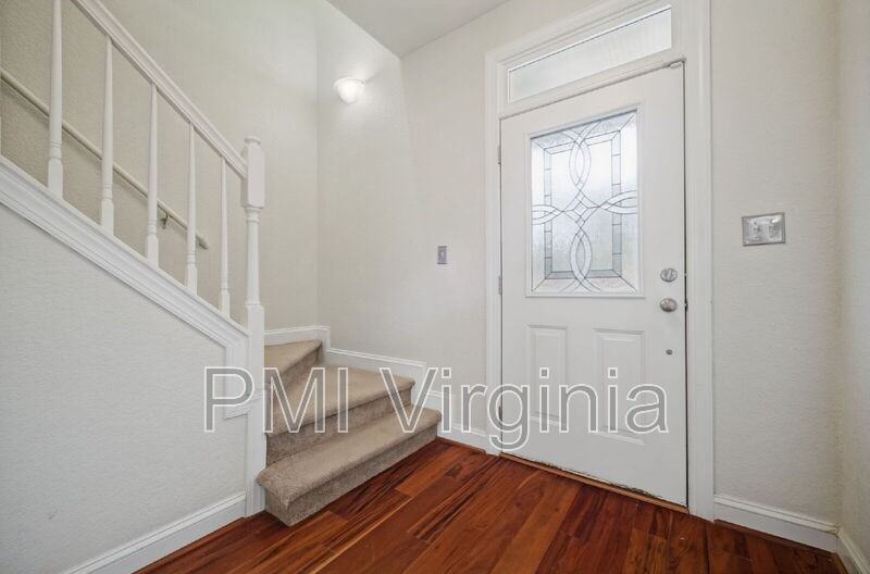 810 Great Marsh Ave - Photo 5 of 50