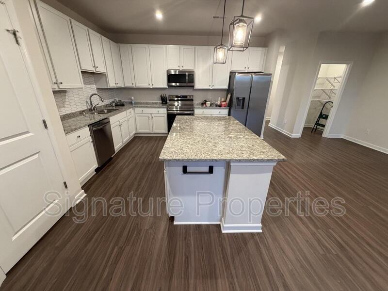 14469 Hancock Towns Dr - Photo 6 of 28