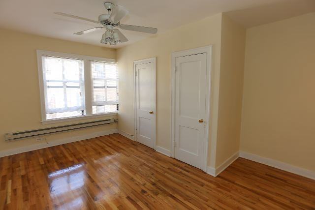 540 W Wellington Ave #304 - Photo 5 of 12