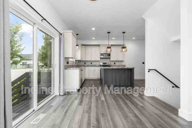 7084 Se - Photo 4 of 31